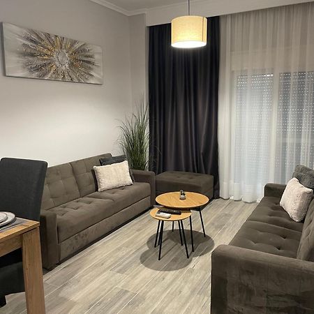 Dt Luxury Apartment Néa Péramos エクステリア 写真