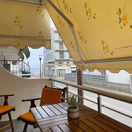 Dt Luxury Apartment Néa Péramos エクステリア 写真