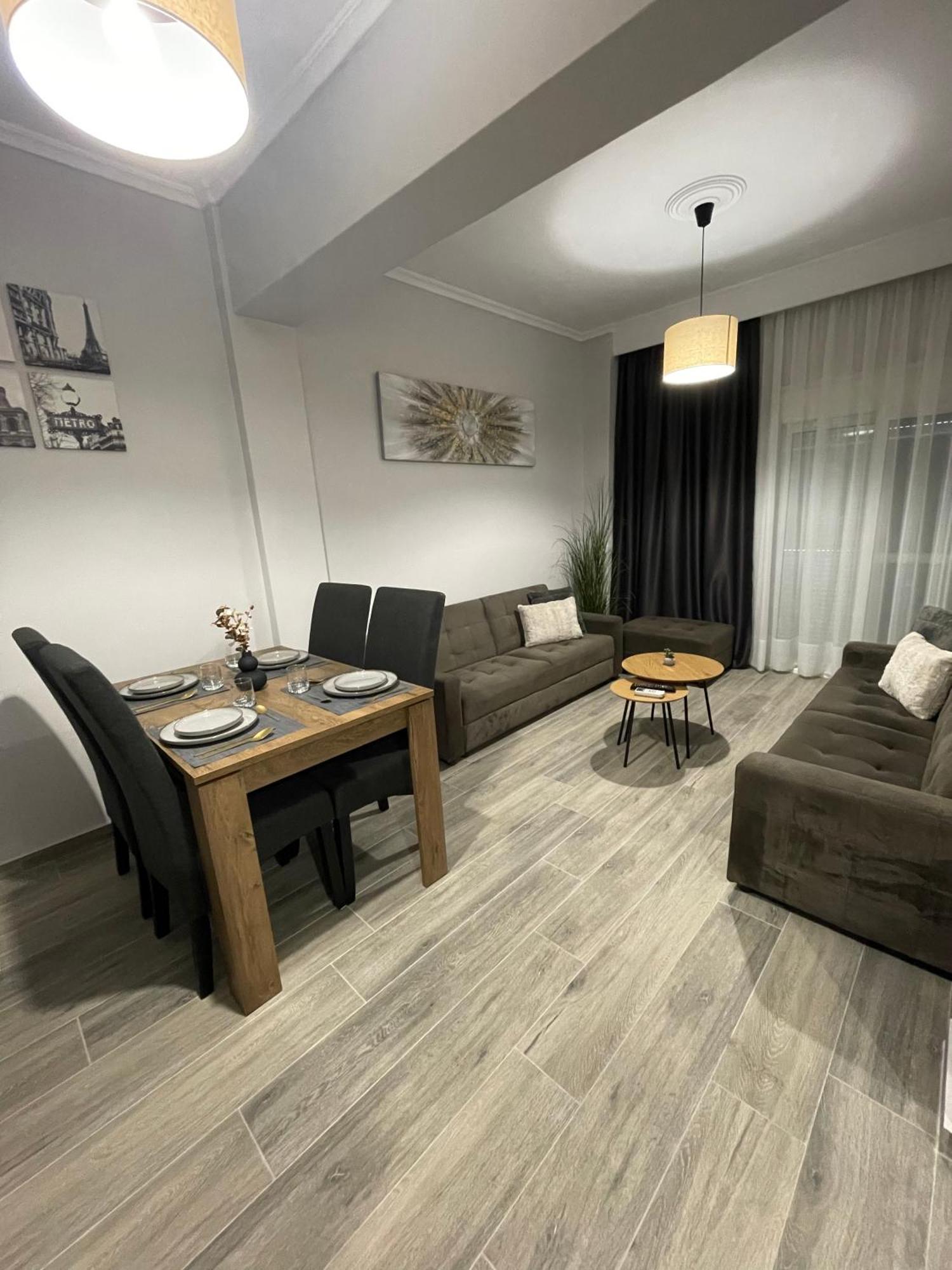 Dt Luxury Apartment Néa Péramos エクステリア 写真