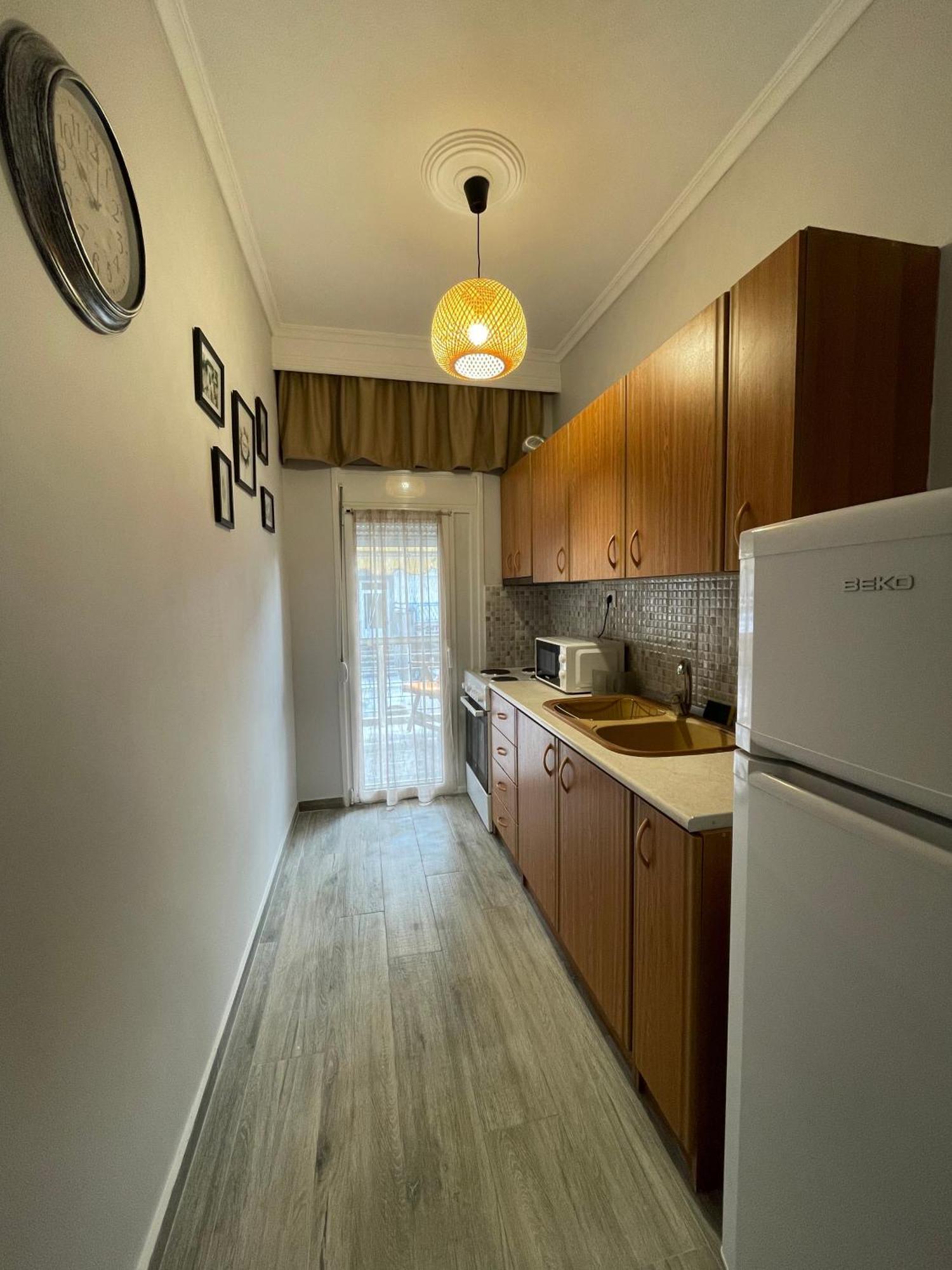 Dt Luxury Apartment Néa Péramos エクステリア 写真