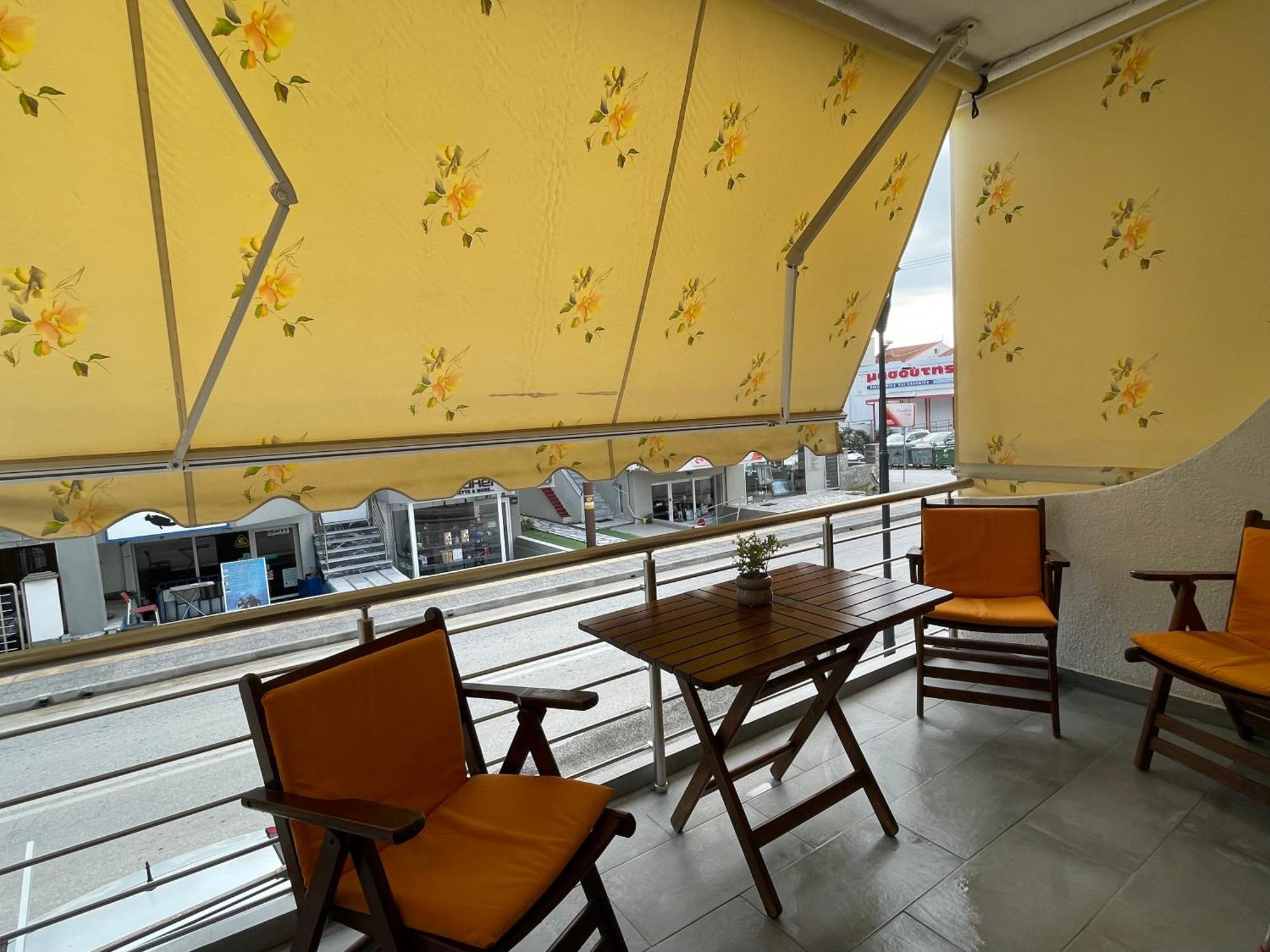 Dt Luxury Apartment Néa Péramos エクステリア 写真